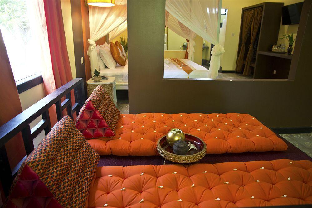 Residence Indochine Suite Сиемрип Экстерьер фото