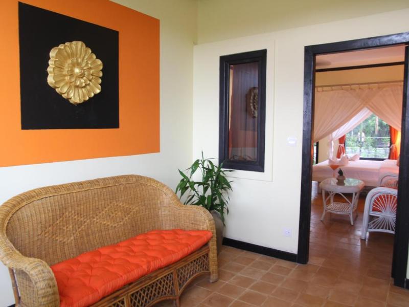 Residence Indochine Suite Сиемрип Экстерьер фото